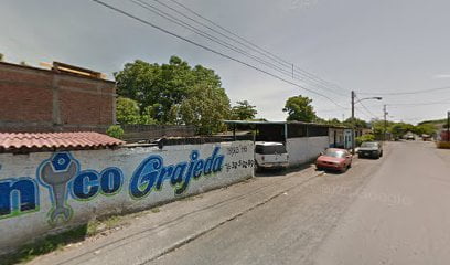 Taller Mecánico Grajedafoto 