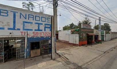 Mecánico Automotrizfoto 
