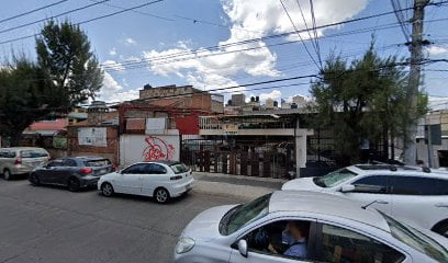 Taller de Ojalateria, Pintura y Mecanica En General Don Toñofoto 