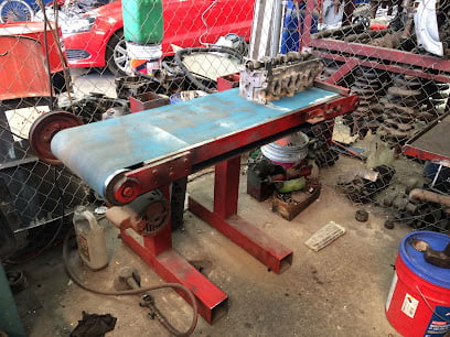 A1 Motors Taller Mecanicofoto 
