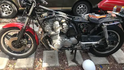 C. R. C. Mecánica de Motos Clásicasfoto 