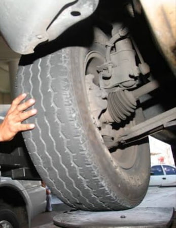 Multiservicio Automotriz Merkava; Alineación, balanceo y suspensiónfoto 