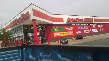 AutoZone Refacciones Uriangatofoto