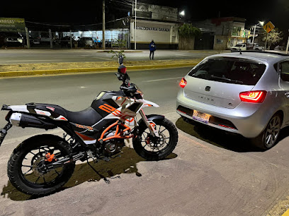 Taller automotriz Landerosfoto 