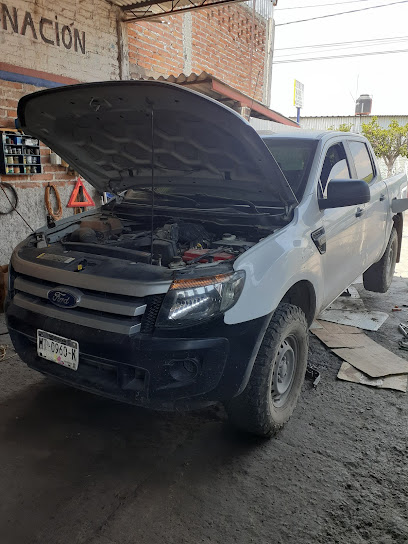 Taller Mecánico Automotriz Alfarosfoto 