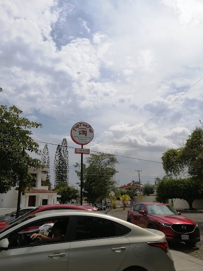Auto Servicio Rines Y Llantas El Monofoto 