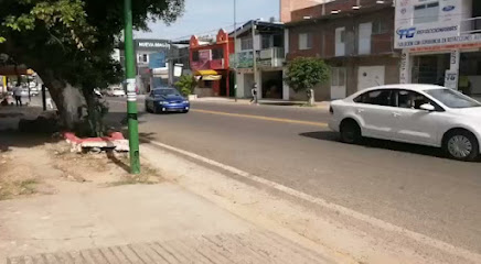 Taller mecánico automotriz Zaratefoto 