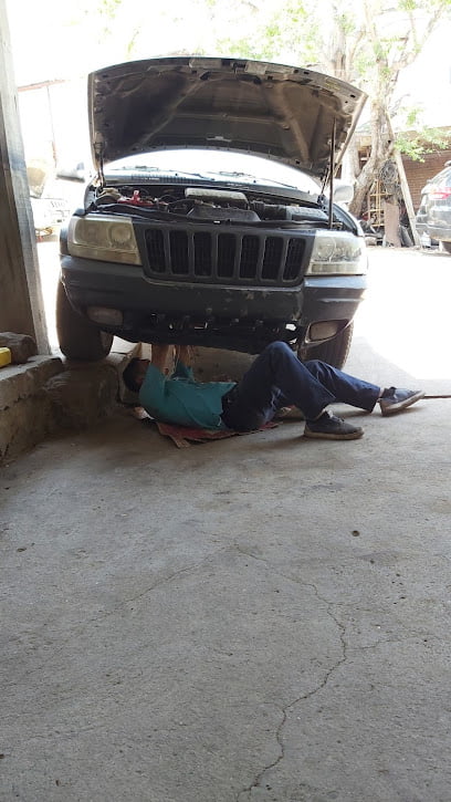 Servicio Automotriz Esquivelfoto 