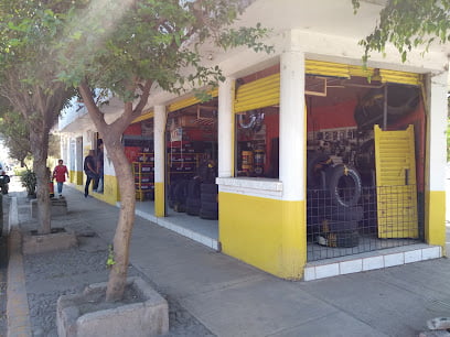 Refaccionaría Marthafoto 