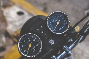 ¿Cuánto paga de Semaforizacion una moto?
