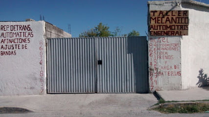 Taller Mecánico Automotriz en Generalfoto 